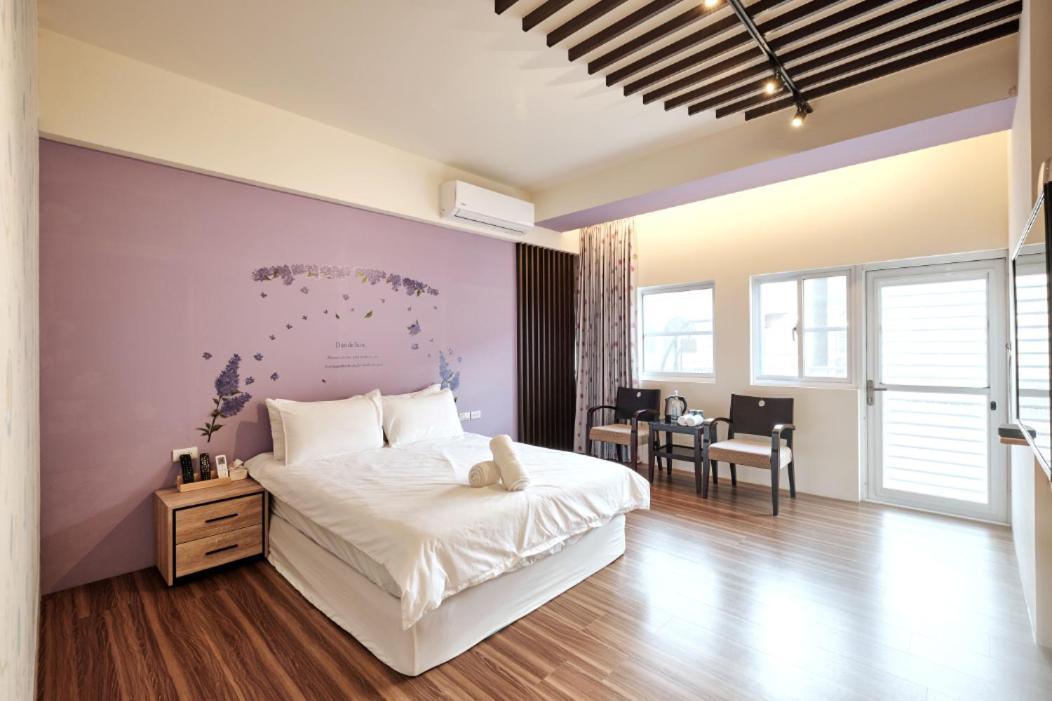 小黑琵416輕旅 Little Happy Hostel Tainan Extérieur photo