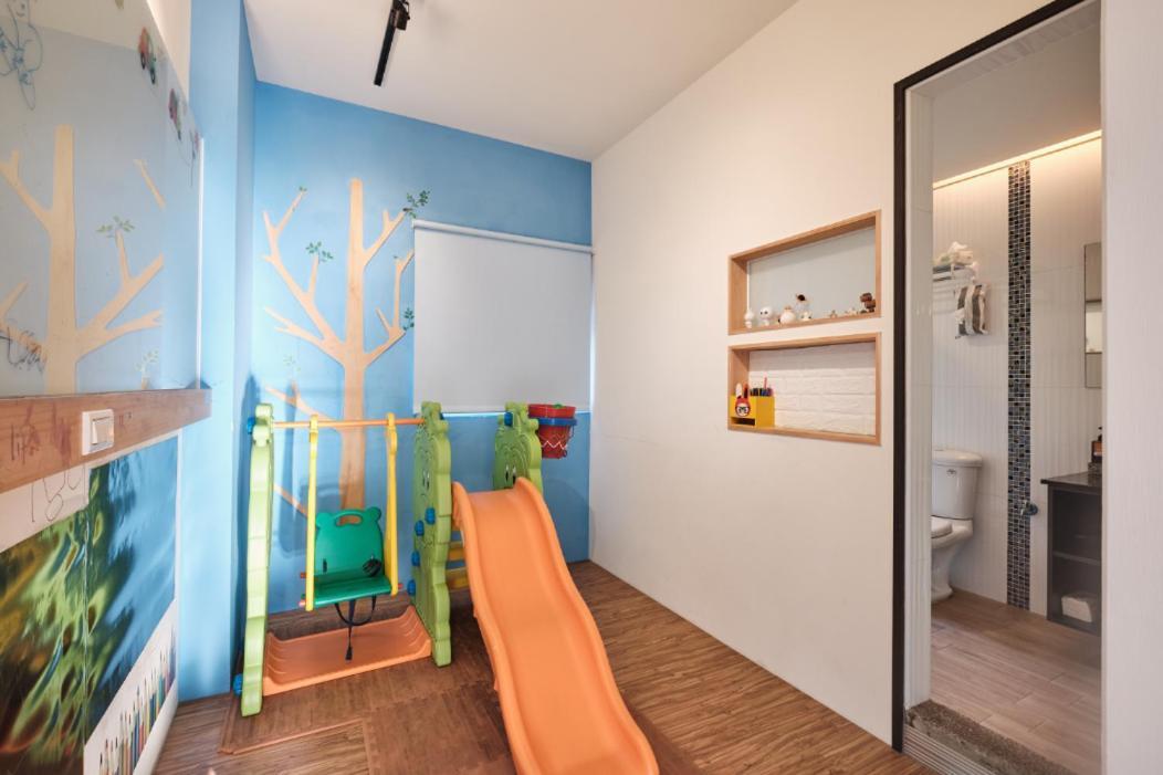 小黑琵416輕旅 Little Happy Hostel Tainan Extérieur photo